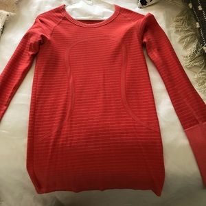 Lululemon swiftly size 4